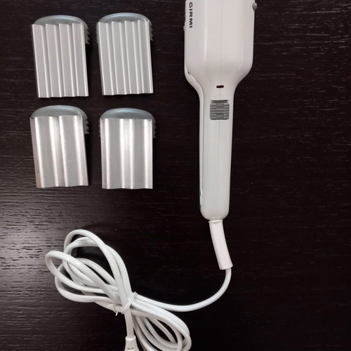 Hair straightener with removable aluminum plates, used, like new