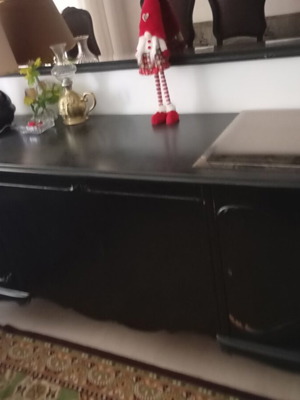 Μπουφές με καθρέπτη αντίκα καρυδιά σαν καινούργιο