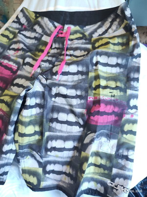 Ανδρικό Μαγιό Quiksilver Διπλής Όψεως Mouth Print Μέγεθος 32 Καινούργιο
