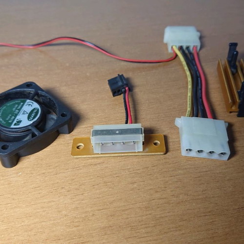 Heatsink fan power cable used, non-functional