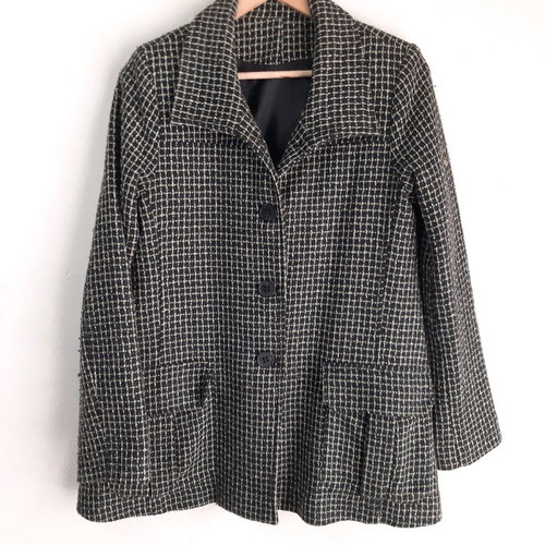 Women's coat used L with light green check and lining