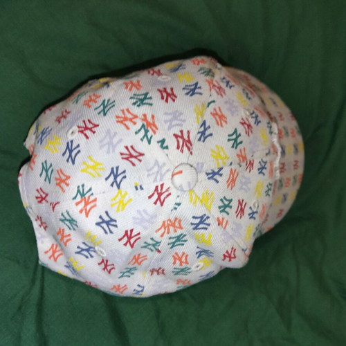 New York Yankees unisex cap new multicolor size M jockey style