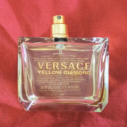 Vercace Yellow Diamond perfume used, EDT tester 80ml