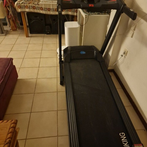 Viking D-10 treadmill like new