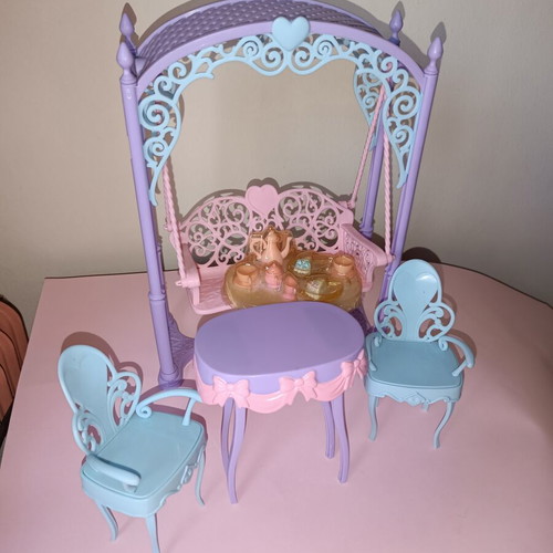 Barbie Erika Tea Party Set like new, complete accessories
