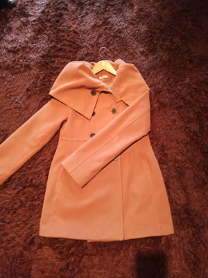 Camel mid-length coat like new, size M