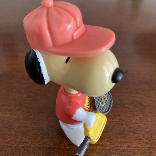 Φιγούρα Snoopy με θέμα την Ινδονησία σαν καινούργια, συλλεκτική από McDonald's