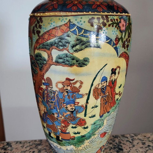 Satsuma vase new