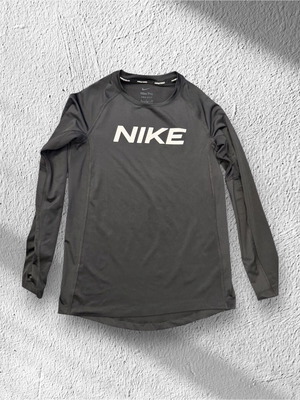 Nike Kids Thermal Training Shirt like new, black