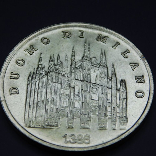 Duomo di Milano Madonnina souvenir medal, Italy