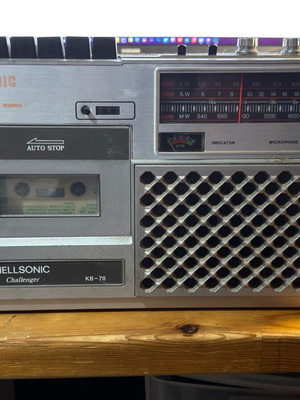 Ραδιοκασετόφωνο Hellsonic Challenger KB-78 vintage