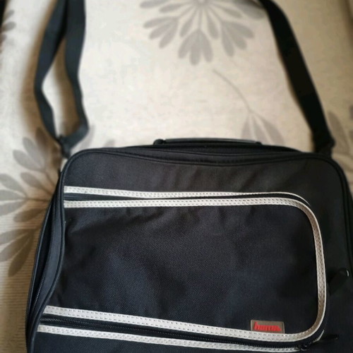 Laptop bag HAMA like new, black 25×30 cm