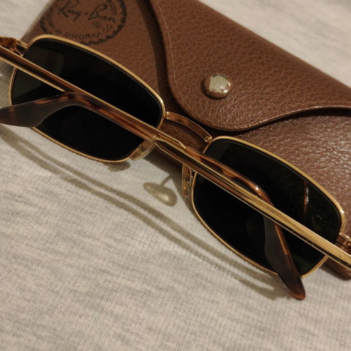 Ray-Ban B,L Usa sunglasses like new, gold color