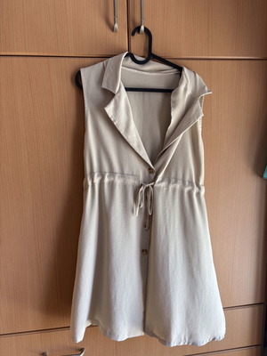 Beige midi dress with buttons, made in Italy