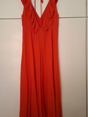 Zara maxi dress like new, coral with beautiful back, size M