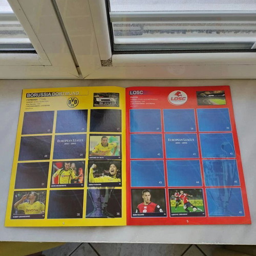 European League 2011-2012 sticker album used with 46/468 stickers