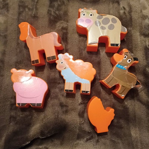 Farm animal cookie cutters used, pack