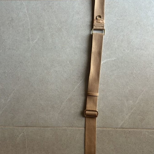Carpisa straw shoulder bag like new, beige