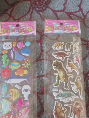 Set of 2 stickers, fish and dinosaurs, multicolored