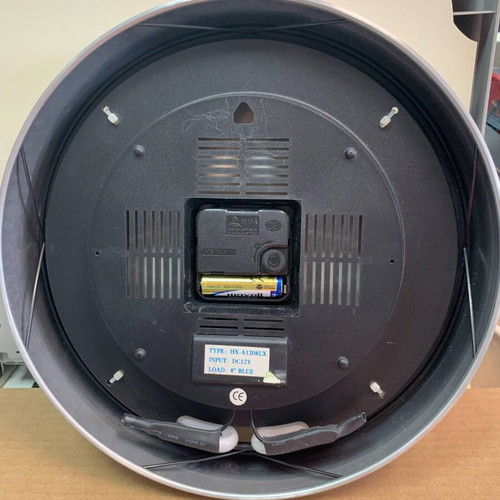 Y2K wall clock, analog, 28cm diameter