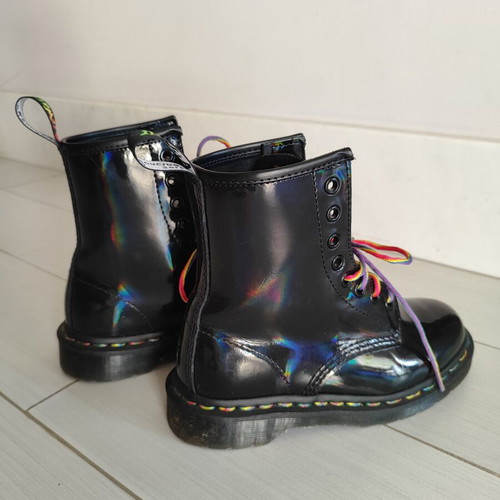 Dr. Martens Youthful Boots Size 36 Like New Black Patent