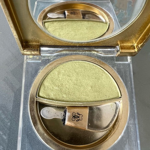 Guerlain Ombre Éclat single eyeshadow used