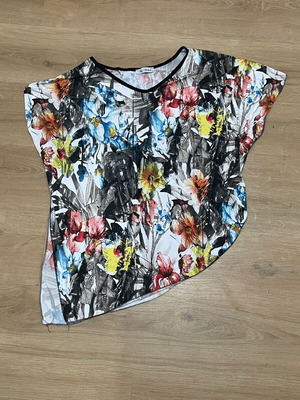 colourful top