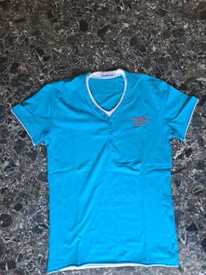 Short-sleeve polo-style blouse turquoise like new, size M