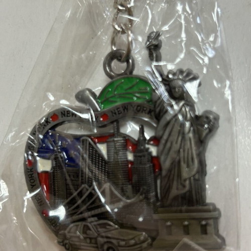 Metal New York keychain new, blue and multicolor