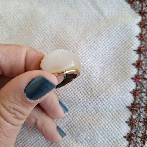 Ring with cat's eye stone size 18 used, metal and stone