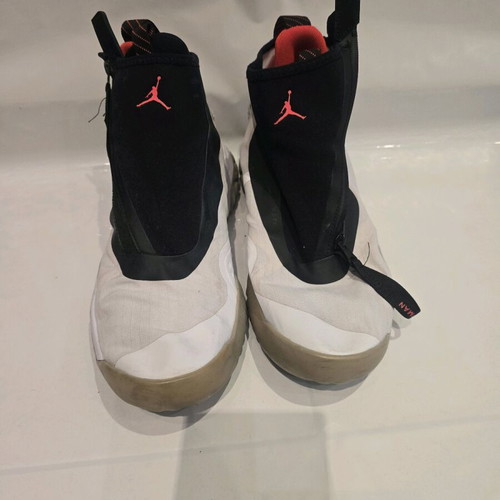 Jordan Proto React or Proto React Z sneakers like new, white size 43