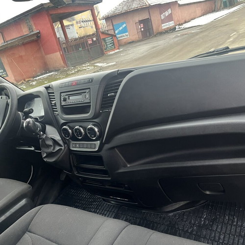 Iveco 35S15 2.3 Diesel Van 2015 used, manual, air conditioning