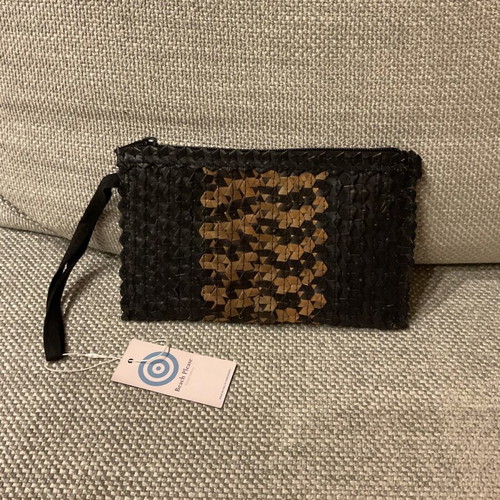 Ψάθινο clutch τσαντάκι χειρός καινούργιο, μαύρο-μπεζ