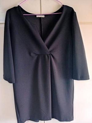 Relish dress black like new, size XXL