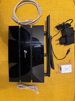 TP-LINK Archer VR400 v2 Wireless VDSL2 Modem Router Wi-Fi 5 like new with 4 Gigabit ports
