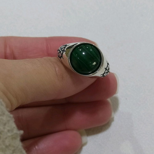 Men's silver (925) ring with genuine malachite new