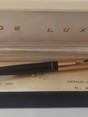 Sailor KC300 Deluxe Rocket pen used with 14k gold nib in case