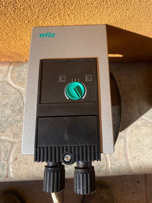 WILO YONOS MAXO 30-0.5/7 1 1/4 circulator pump