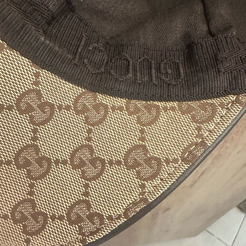 Gucci hat like new, beige, size M
