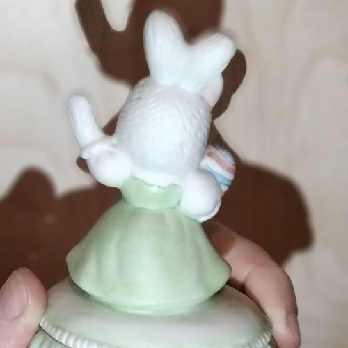 Porcelain Bunny Decorative Figurine New