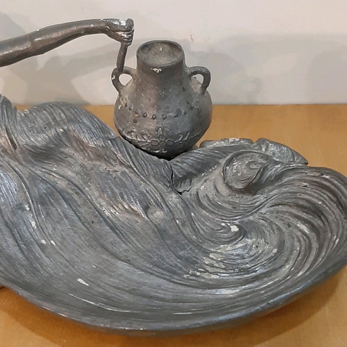 Art Nouveau antique sculpture used, made of pewter