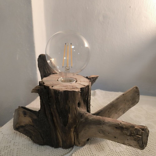 Handmade oak log table lamp with Edison bulb