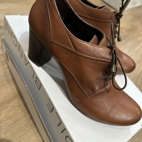 Esthissis leather brown shoes size 38