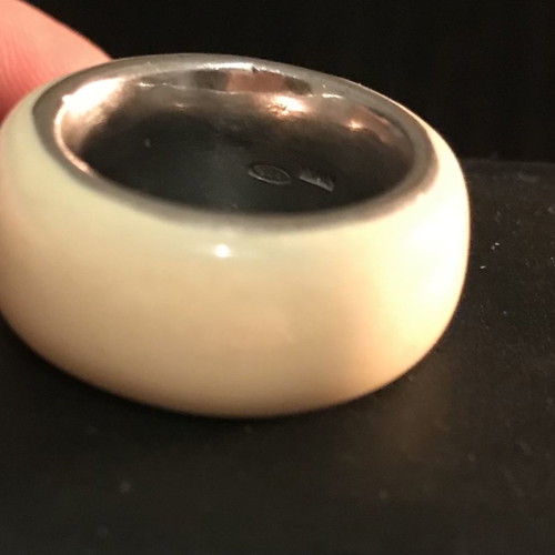 Silver ring with enamel used