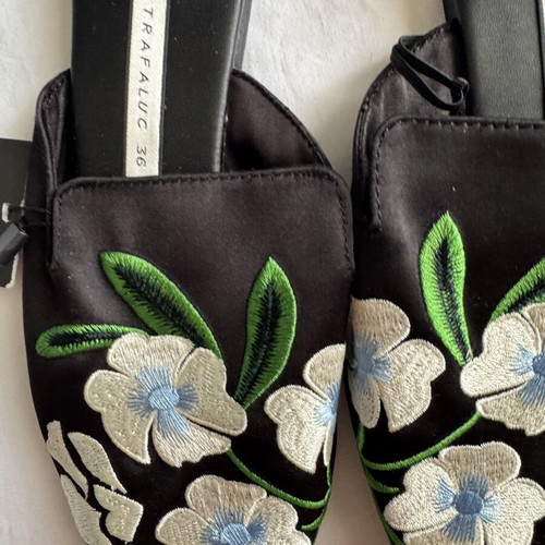 Zara flat mules new, size 36, black with floral embroidery