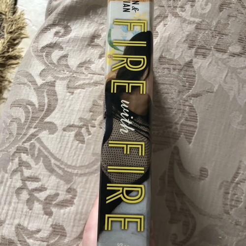 Fire with Fire book like new by Jenny Han and Siobhan Vivian