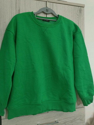 Sweatshirt new, size M, green, oversized