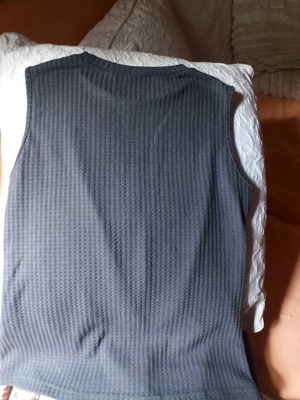 Simple blouse size M grey like new