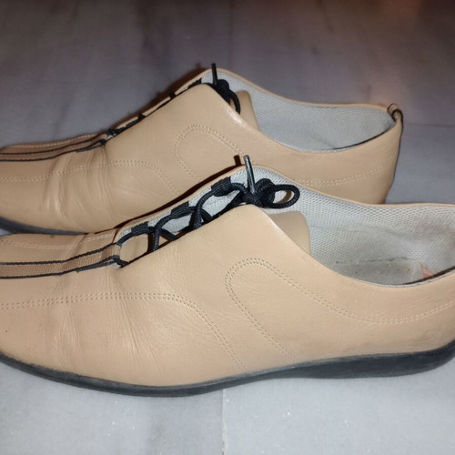 Bata shoes used, unisex, size 39, cream beige leather