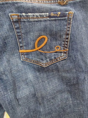 Seven Los Angeles jeans like new, slim fit bootcut, w 31